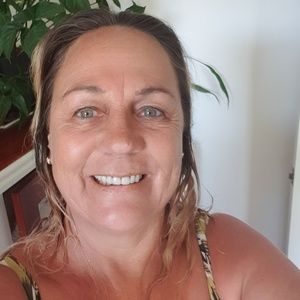 Meet your Posher, Adele